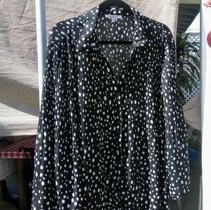 Black and White button down shirt